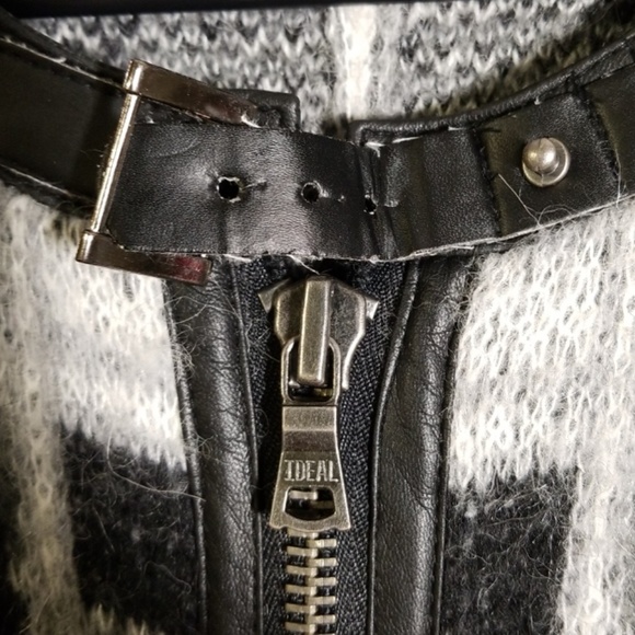 Sam Edelman Joss Plaid Cape - Picture 6 of 7